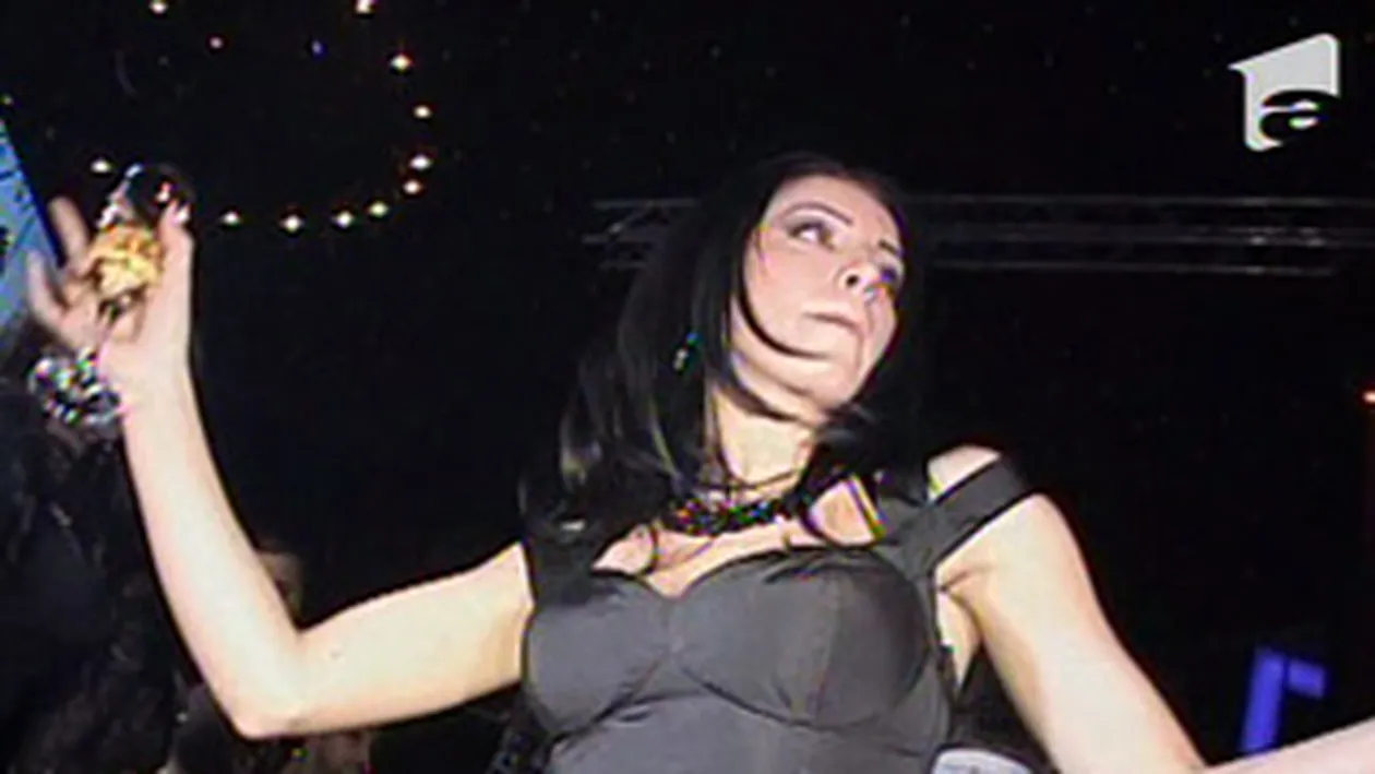 VIDEO Adelina tanjeste dupa trecut: As vrea sa arat ca atunci cand eram dansatoare in Ibiza, mi se vedeau toti muschii