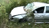 Accident șocant în Capitală! S-a răsturnat de 3 ori cu mașina în timp ce se certa cu iubita lui!