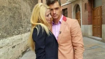 UMILINTA TOTALA pentru o vedeta de la noi! Se roaga de fostul iubit sa o primeasca inapoi in vazul tuturor?