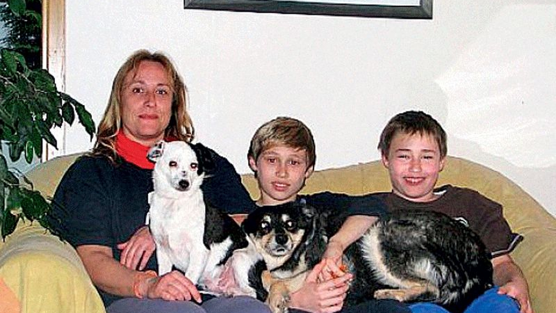 Ce au putut sa faca in memoria maidanezului ucigas! Decizie uimitoare luata de familia care l-a adoptat pe Bosquito!