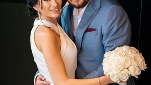 Nuntă mare în showbiz-ul românesc! Alex Rus s-a căsătorit cu Bianca, o frumoasă stewardesă