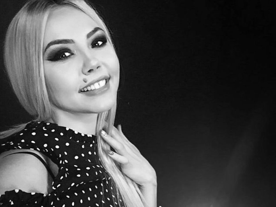 Denisa a murit duminică dimineaţă şi nu a mai apucat să-şi recupereze banii