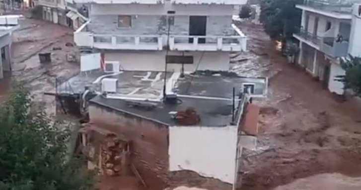 Mădălin Ionescu, clipe de coșmar în Grecia. Aflat în vacanță, prezentatorul TV a fost prins de inundații. “Și-a băgat nenea Putin coada?”