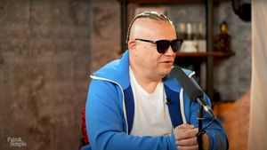Tata Vlad de la B.U.G Mafia, declarații uimitoare despre boala de care fiul lui suferă: „Am avut și eu o formă un pic mai ușoară”
