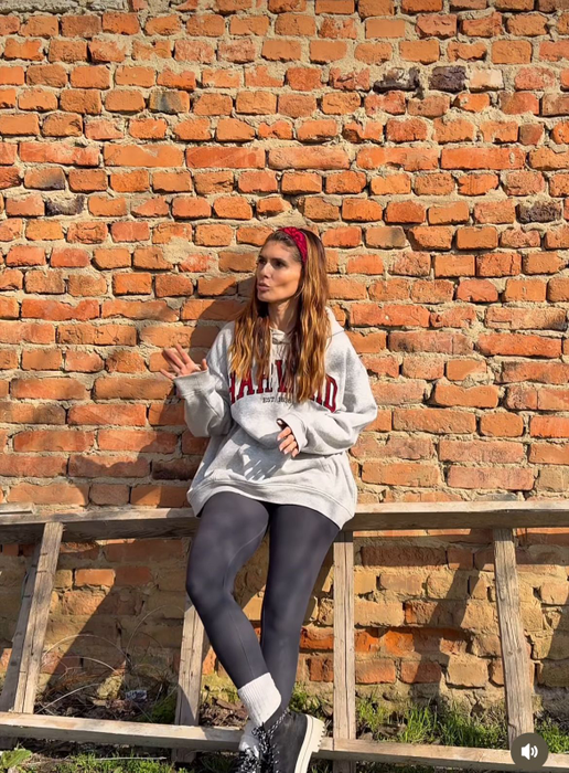 Sânziana Negru renovează casa bunicilor ei/ sursă foto: Instagram
