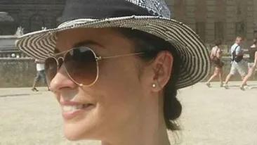 Andreea Marin o sa ia foc! Confundata cu batrana doamna Mihaela Radulescu