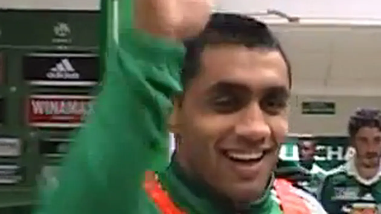 VIDEO Banel a fost sarbatorit in vestiar de colegi dupa ce a deschis scorul in partida St. Etienne-Caen