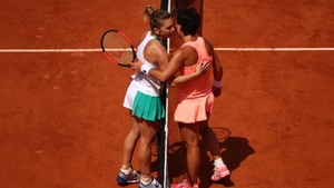 Simona Halep, mesaj emoționant după ce Carla Suarez Navarro a anunțat că are cancer: „Ești o persoană puternică”