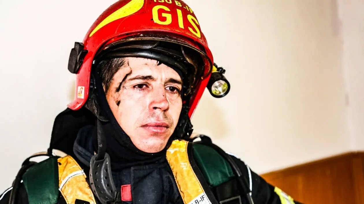 Imagini emoţionante! Ei sunt eroii care au salvat 19 bătrâni din azilul cuprins de flăcări