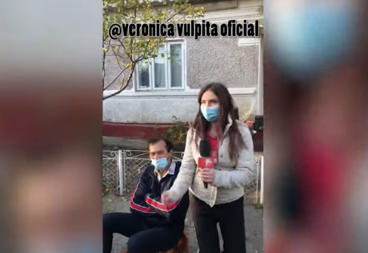 Imagini demențiale de la ziua Vulpiței! Cum dansează în curte, în jurul lui Viorel, după ce a copt cartofi pe plită VIDEO