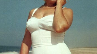 Un set de ecografii ale sanilor lui Marilyn Monroe, vandut la licitatie pentru 45.000 de dolari