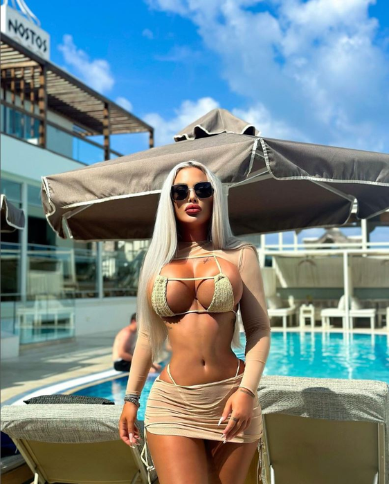 Loredana Chivu a făcut o criză când și-a văzut apartamentul devastat (Foto: Instagram)