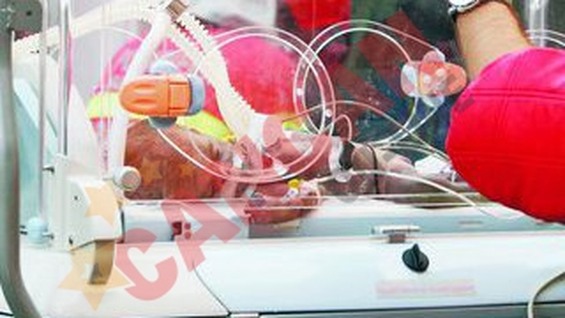 Alti doi bebelusi care au suferit arsuri in incendiul de la Maternitatea Giulesti au fost externati