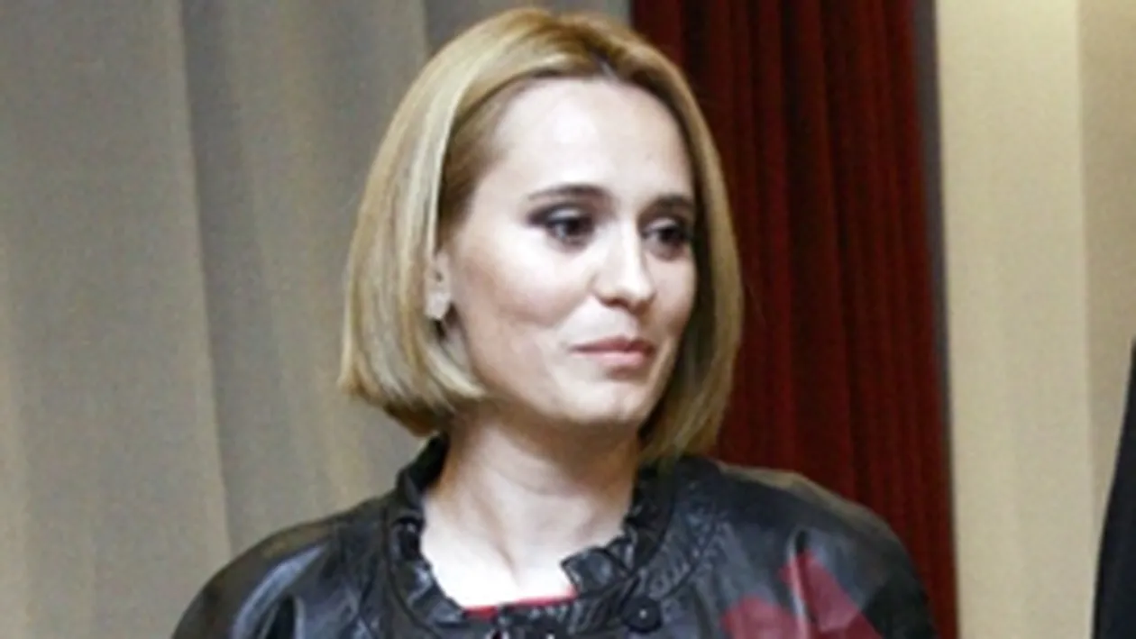 Andreea Esca: Peste 15 ani ma vad pe Luna