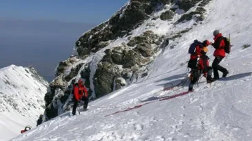 Acest tânâr a trecut prin aventura vieţii sale, după ce s-a rătăcit printr-o pădure din Apuseni şi a fost găsit 12 ore mai târziu