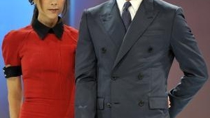Victoria Beckham crede ca sotul ei seaman cu Kevin Costner! Voi ce parere aveti!