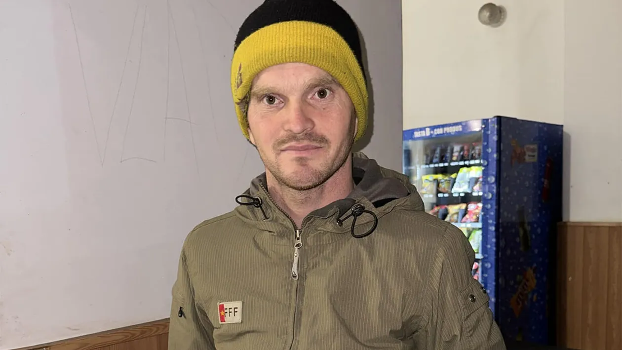 Poveste emoționantă în gara din Filiași: Cu oameni ca el, lumea pare un loc mai bun!