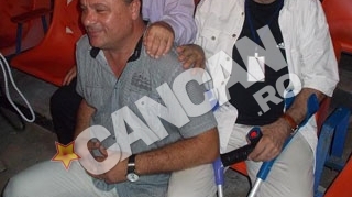 Organizatorii Festivalului Mamaia, dispusi sa dea bani grei pentru a repara gafa de a nu-l fi invitat! Cornel Constantiniu, momit cu taxi la scara sI un apartament de lux