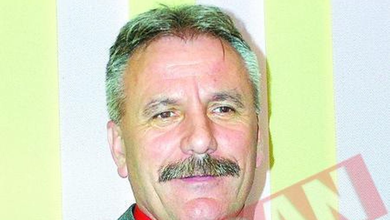 Jefuit de propria secretara