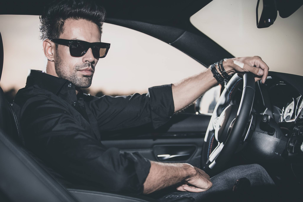 Cine este ZED? Românul care se plimbă cu mașini de sute de mii de euro și care a ridicat un imperiu din vânzarea jantelor auto