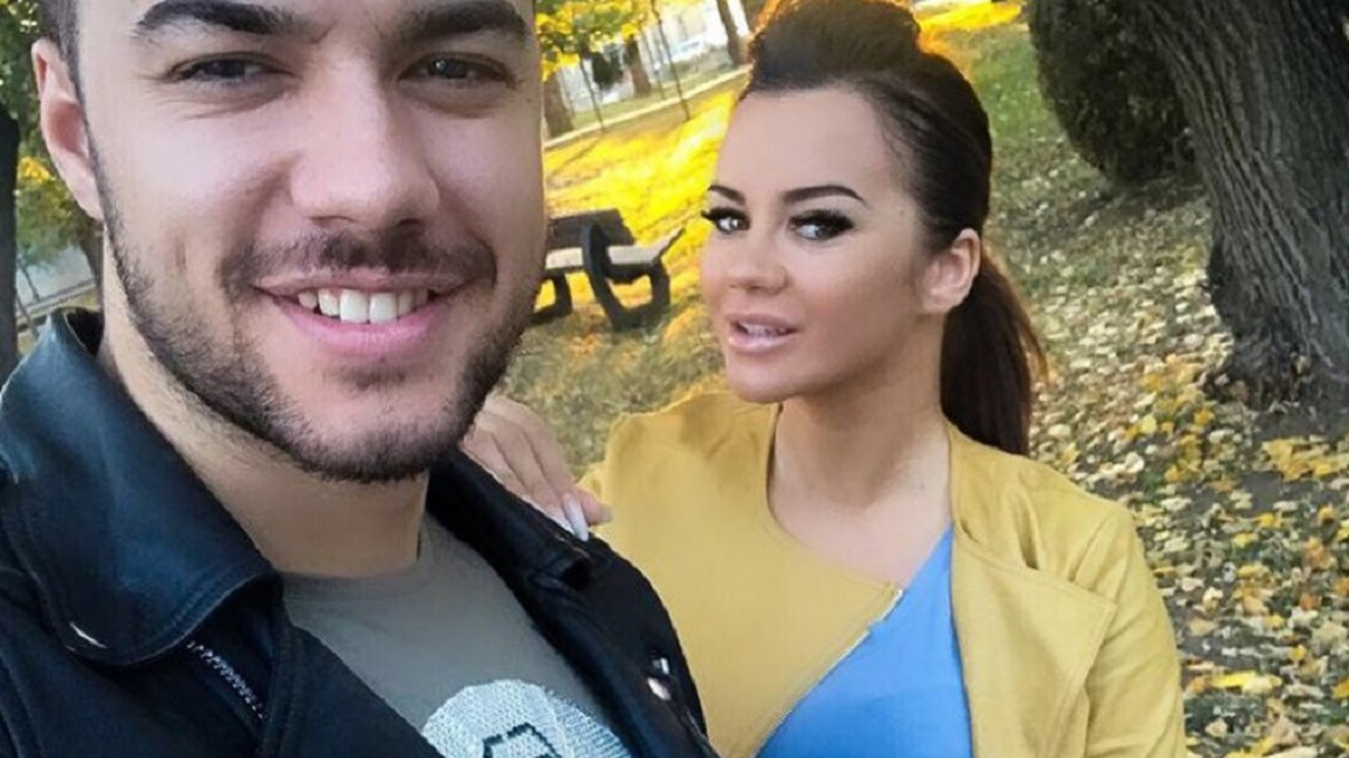 Așa arăta Carmen de la Sălciua înainte de a-și opera nasul! Imagini de pe patul de spital