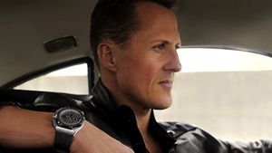 Anunt de ultima ora despre starea lui Michael Schumacher! Ce spun medicii: "Suntem alaturi de el"
