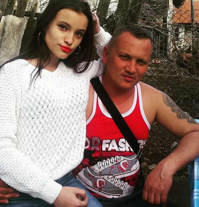 “Vrăjitoarea” de la “Frumusețe pe muchie de cuțit” a rămas din nou fără dinți? Cum a fost fotografiată Nadia Danciulescu în costum de baie, în urmă cu doar câteva zile