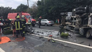 Trei persoane rănite, între care un adolescent în comă, în urma unui accident lângă Costinești. Tânărul, preluat cu elicopterul SMURD