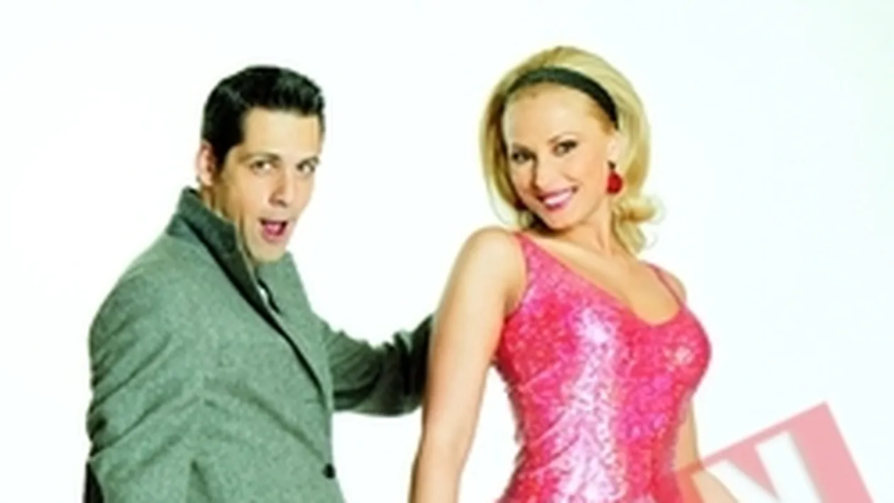 Iulia Vantur canta si danseaza pe muzica lui Moga