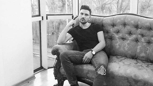 Dezvăluiri dureroase din viața unui artist de la noi! Karym se împarte între muzică și copilul pe care îl crește singur de la 2 anisori: