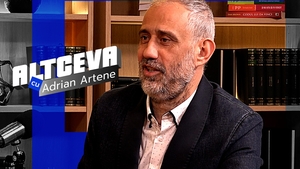 Celebrul regizor Toma Enache analizează succesul filmului “Teambuilding”: ”Se reînvață mersul către sala de cinema!”