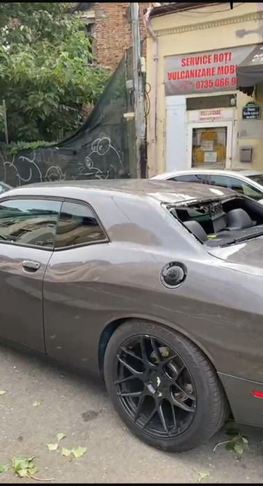 Furtuna din Capitală a făcut și o victimă. O femeie de 49 de ani și-a pierdut viața sub acoperișul prăbușit al unei clădiri din Otopeni