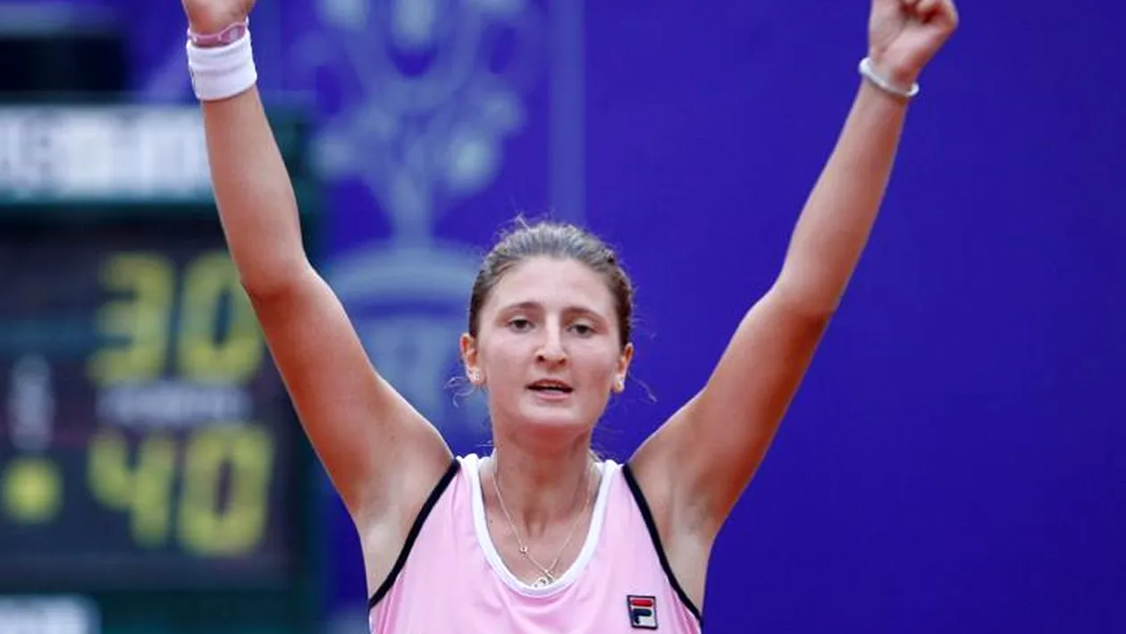 IRINA BEGU a ZDROBIT-O pe VICTORIA AZARENKA  şi s-a calificat fără emoţii în optimile turnelui de Roma 