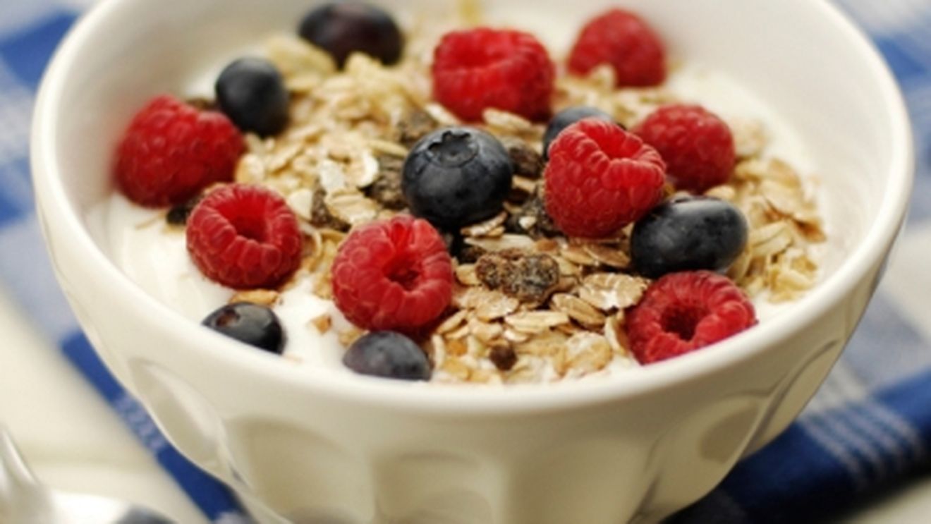 5 alimente care-ţi scad colesterolul în doar trei luni! Efect garantat! Nici măcar nu trebuie să renunţi la brânză şi ciocolată