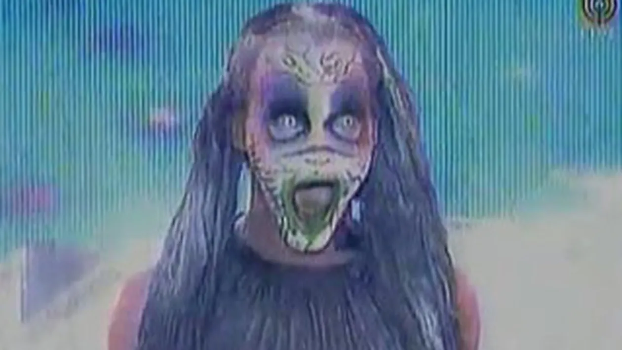 VIDEO A iesit din filme horror direct pe scena unui show TV!