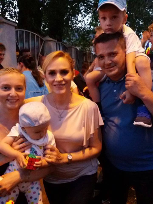 Florentin Pandele împlineşte 56 de ani! Mesaj emoţionant primit de la soţia sa, Gabriela Firea
