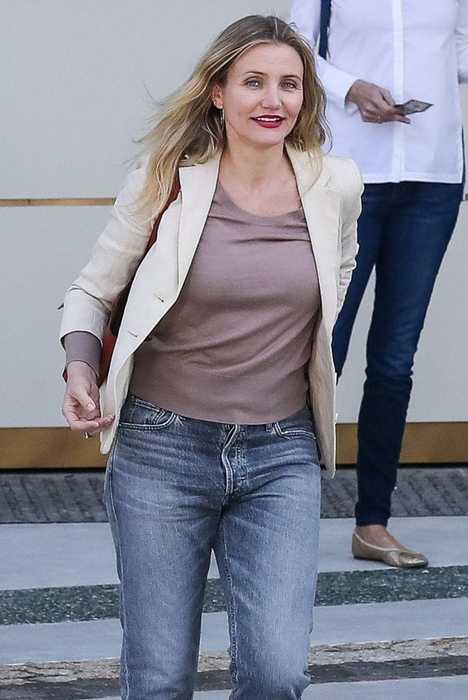 S-a retras acum cinci ani de la Hollywood, dar ar mai face un film! Pentru cine s-ar întoarce Cameron Diaz