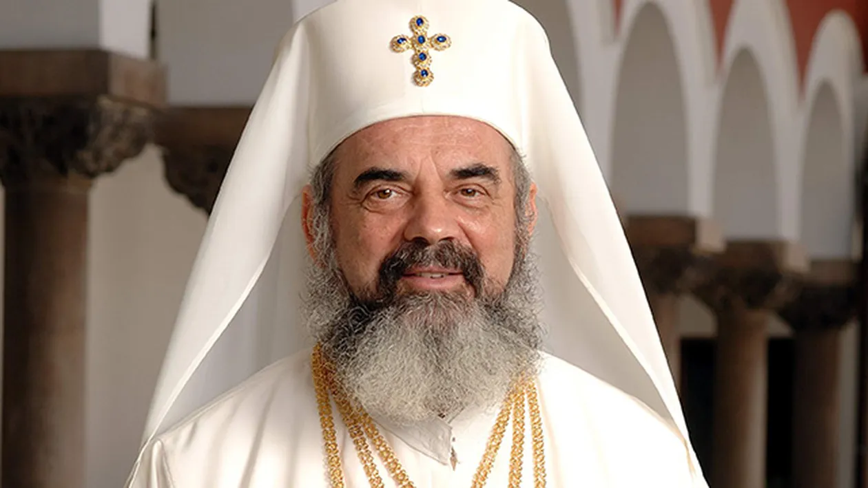 Ce spune Patriarhul Daniel despre preotii care CER bani la inmormantari: Este interzis...