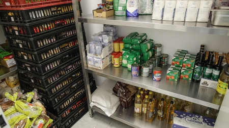 Atenție la produsele de post din magazine! ANPC trage un semnal de alarmă: ce conțin, de fapt