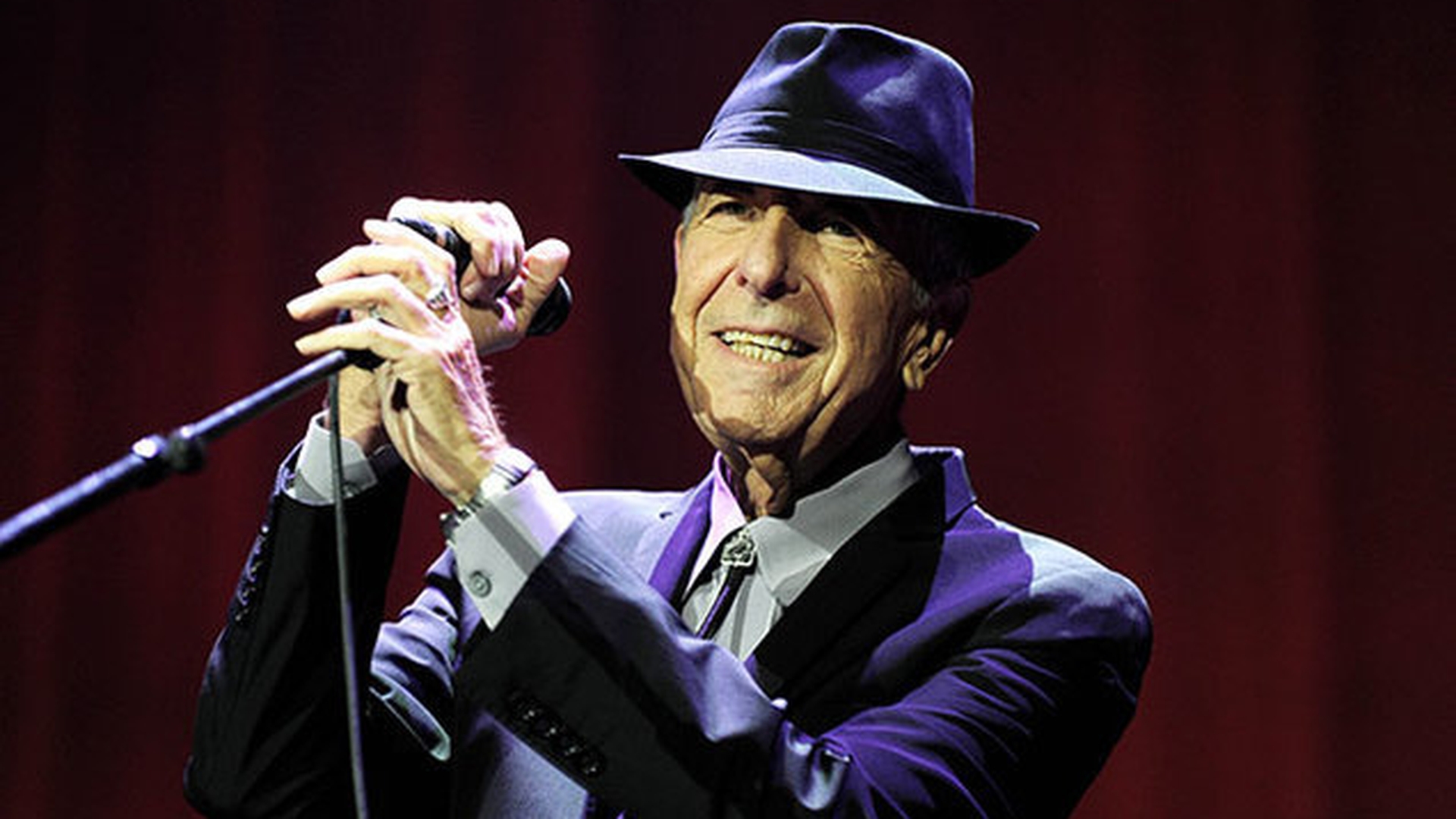 LEONARD COHEN a fost cucerit în tinereţe de o... româncă! Vezi fotografia "fierbinte" cu aceasta