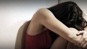 Caz cutremurător la Iași: o adolescentă cu probleme psihice a fost violată de cinci ori de fratele său