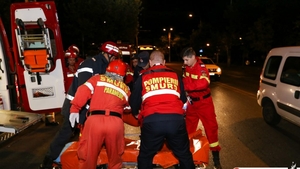 Incendiu într-un bloc din Capitală! O persoană de 79 de ani a murit, iar alta este grav rănită