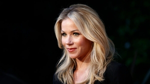 Christina Applegate rupe tăcerea după zvonurile despre internarea sa în spital. Ce spune actrița despre starea ei de sănătate