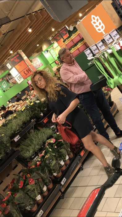 Dănuț Lupu a ”tăbărât” pe soție într-un hypermarket!