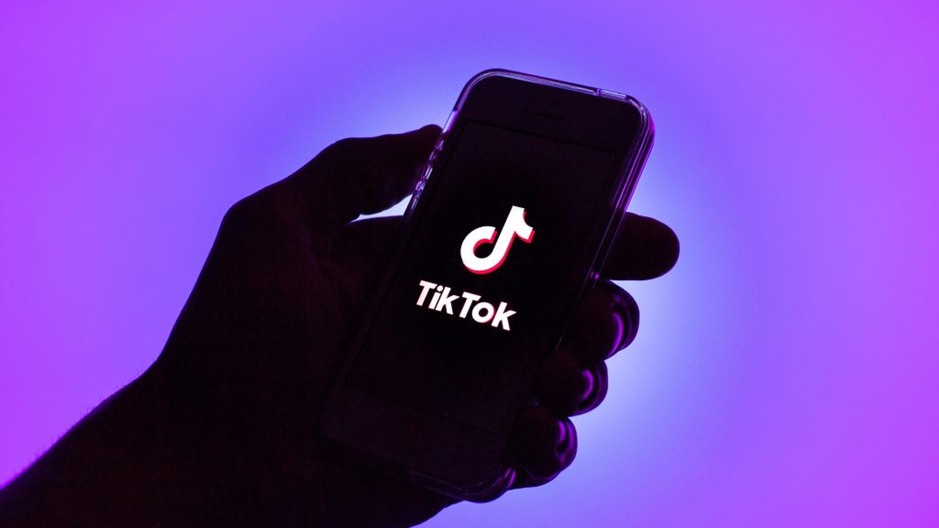 Un alt caz de sinucidere generat de o provocare TikTok. O fetiță de 12 ani a căzut pradă jocului periculos
