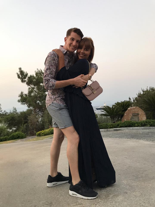 Andreea Popescu a dat cărțile pe față, la 5 ani după ce a rupt colaborarea cu Delia: „Mă uitam prin telefon și…”