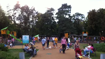 Au profitat din plin de ultimele zile cu soare! Bucurestenii au luat cu asalt parcurile din Capitala