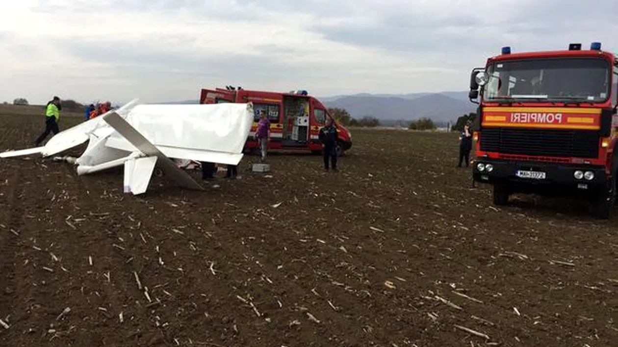 Pilotul care a aterizat forţat la Alba a murit! 