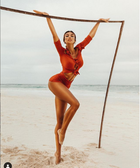 Mădălina Ghenea are un corp de invidiat / Sursă foto: Instagram