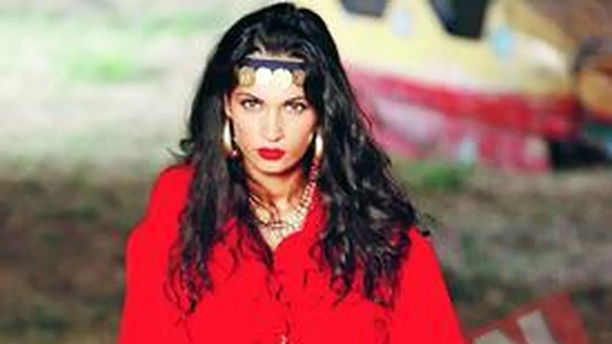 Nicoleta Luciu, aparata de Vladimir Gaitan